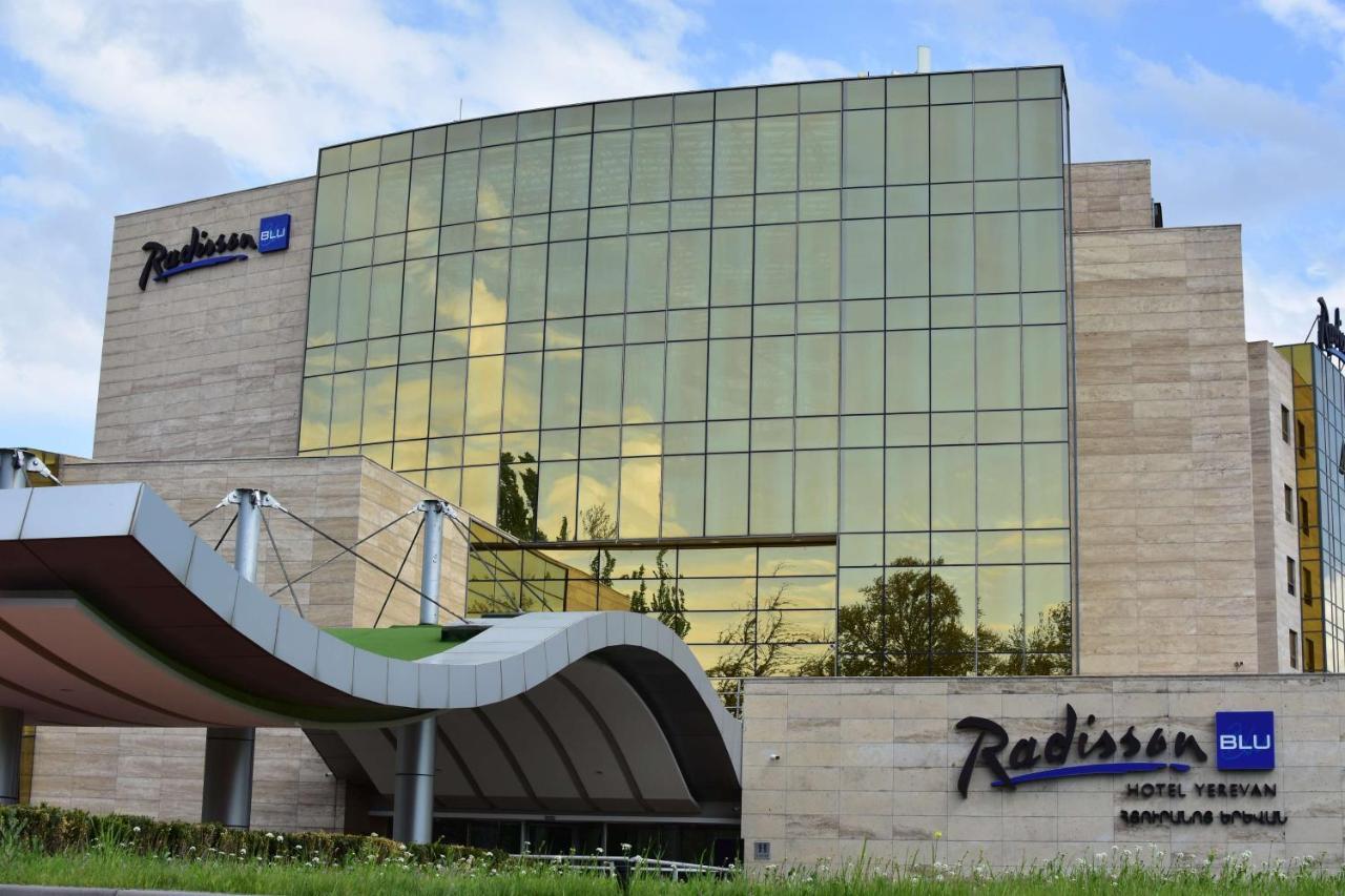 Radisson Blu Hotel Γιερεβάν Εξωτερικό φωτογραφία Radisson Blu Hotel, Vilnius